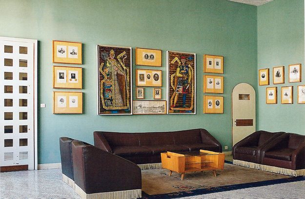 The professors’ reading room. The floor is a splendid terrazzo.