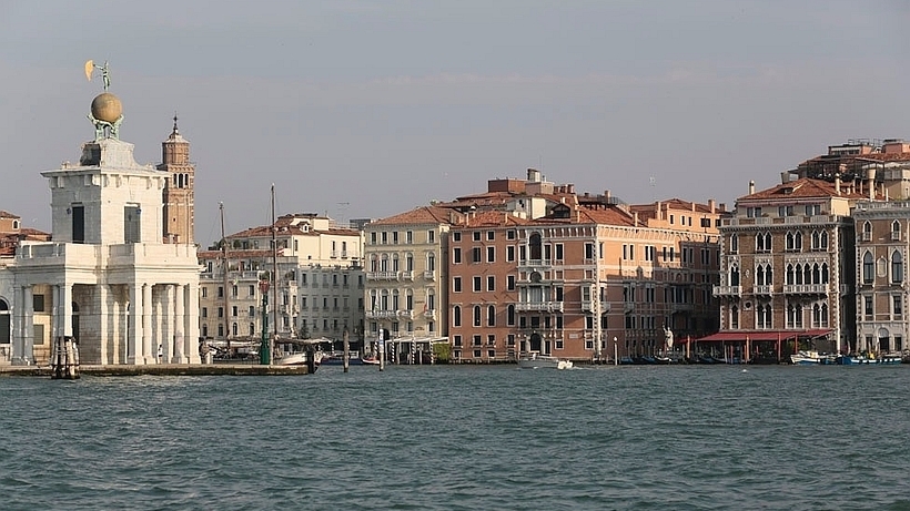 Der historische Palazzo Ca'nova am Canale Grande